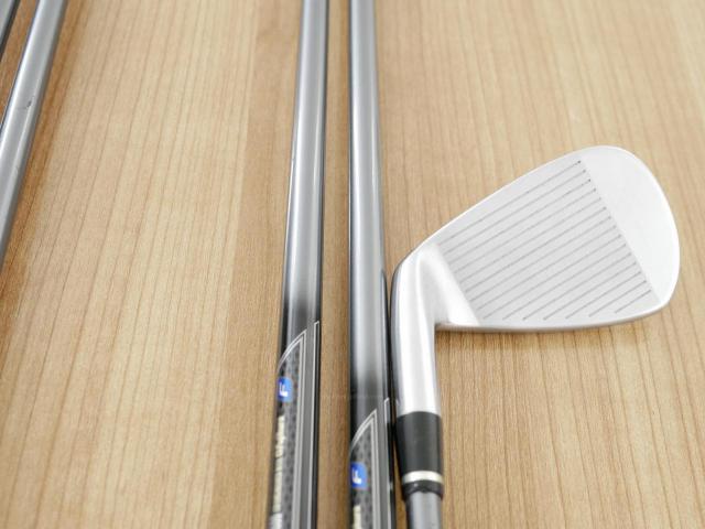 Iron set : Taylormade : ชุดเหล็ก Taylormade Gloire F2 Forged (รุ่นท๊อปสุด Japan Spec. ออกปี 2017) มีเหล็ก 6-Pw (5 ชิ้น) ก้านกราไฟต์ Flex S
