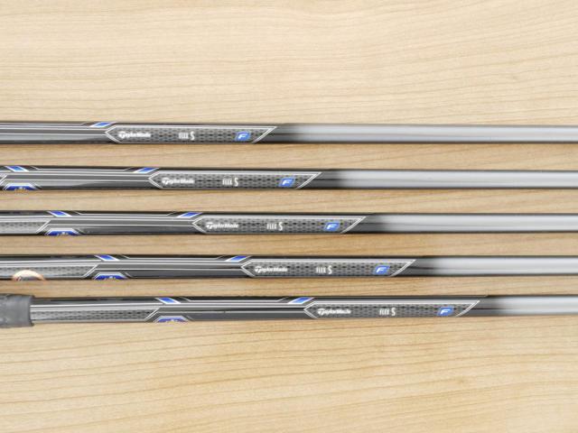 Iron set : Taylormade : ชุดเหล็ก Taylormade Gloire F2 Forged (รุ่นท๊อปสุด Japan Spec. ออกปี 2017) มีเหล็ก 6-Pw (5 ชิ้น) ก้านกราไฟต์ Flex S