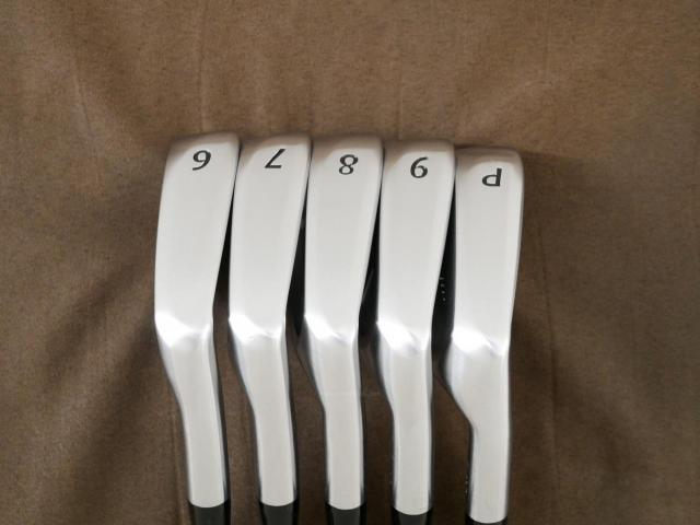 Iron set : Other Brand : ชุดเหล็ก Fujimoto FG-101CB Forged (นุ่ม แน่นมากๆๆ หายาก High End สุดๆ) มีเหล็ก 6-Pw (5 ชิ้น) ก้านกราไฟต์ Fujikura MCI 60 Flex R