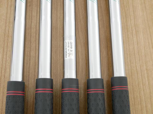 Iron set : Taylormade : ชุดเหล็ก Taylormade SIM MAX (ออกปี 2020 Japan Spec.) มีเหล็ก 6-Pw (5 ชิ้น) ก้านเหล็ก NS Pro 850 NEO Flex S