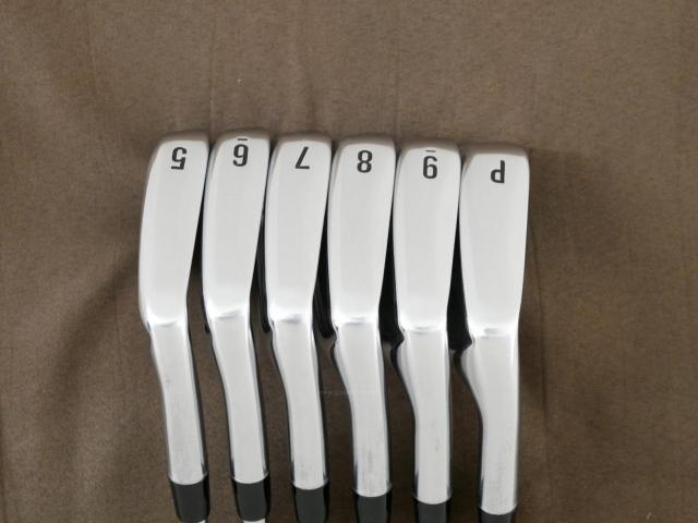 Iron set : Callaway : ชุดเหล็ก Callaway X Forged (รุ่นล่าสุด ปี 2024 นุ่ม แน่น หล่อมาก) มีเหล็ก 5-Pw (6 ชิ้น) ก้านเหล็ก NS Pro Modus 120 Flex S