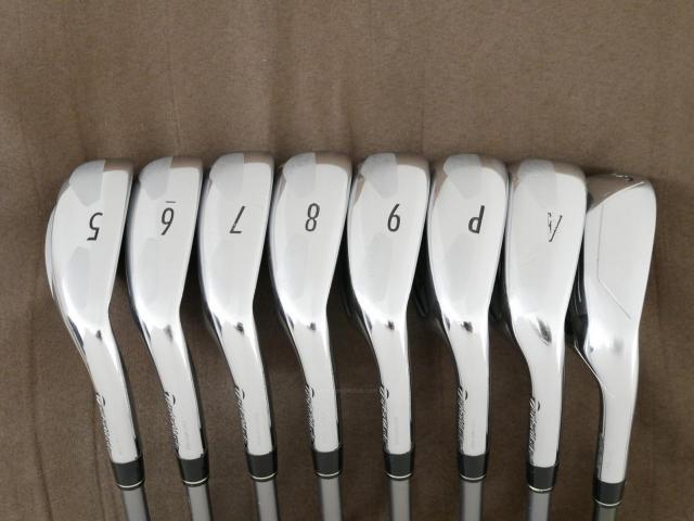 Iron set : Taylormade : ชุดเหล็ก Taylormade Gloire (รุ่นท๊อปสุด Japan Spec. ใบใหญ่ ตีง่าย ไกล) มีเหล็ก 5-Pw,Aw,Sw (8 ชิ้น) ก้านกราไฟต์ Flex R