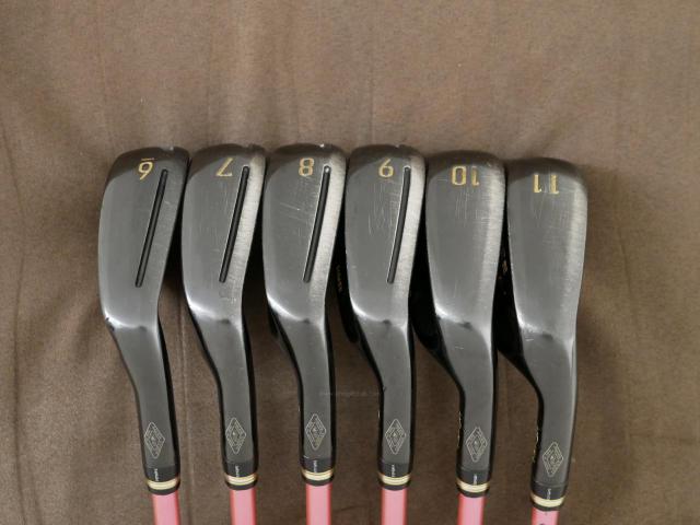 Iron set : Honma : **ก้าน 3 ดาว** ชุดเหล็ก Honma Beres Black Forged (ออกปี 2022 สวยมากๆ) มีเหล็ก 6-11 (6 ชิ้น เทียบเท่า 5-Pw) ก้าน Honma ARMRQ MX Flex R2 (3 ดาว)