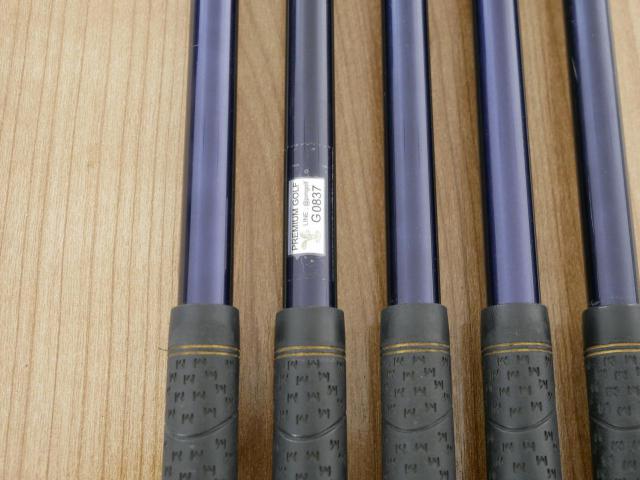 Iron set : Maruman : ชุดเหล็ก Maruman Majesty Royal VQ (รุ่นท๊อปสุด) มีเหล็ก 7-Pw,Aw (5 ชิ้น) ก้านกราไฟต์ Flex SR