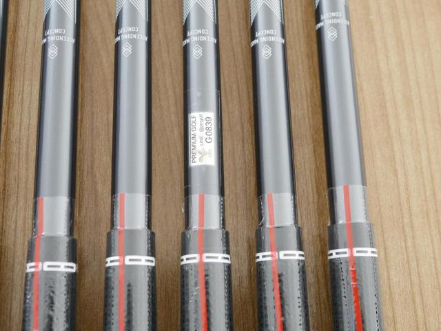 Iron set : Titleist : **ของใหม่ ยังไม่แกะพลาสติก** ชุดเหล็ก Titleist T250 Forged Launch Spec (รุ่นล่าสุด ออกปี 2025 Japan Spec) มีเหล็ก 5-Pw (6 ชิ้น) ก้านกราไฟต์ Mitsubishi MMT 65 Flex R