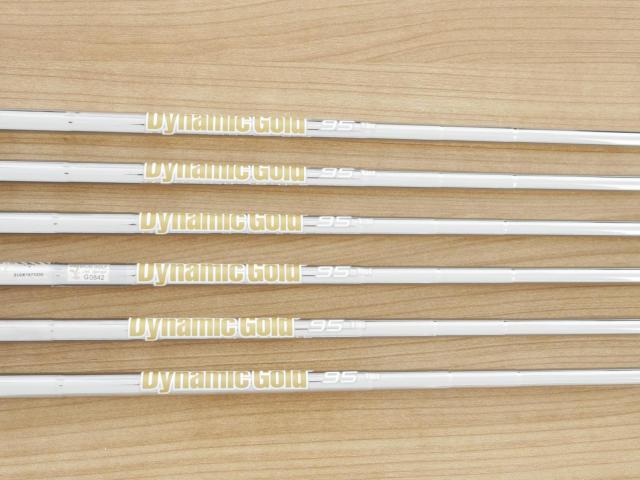 Iron set : Callaway : **ของใหม่ ยังไม่แกะพลาสติก** ชุดเหล็ก Callaway Rogue ST Max OS (ออกปี 2022 ตีง่ายสุดๆ ไกลสุดๆ) มีเหล็ก 5-Pw (6 ชิ้น) ก้านเหล็ก Dynamic Gold 95 R300