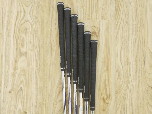 Iron set : Other Brand : ชุดเหล็ก Srixon ZX4 Face Forged (รุ่นปี 2021 ตีง่าย ไกล) มีเหล็ก 5-Pw (6 ชิ้น) ก้านเหล็ก NS Pro Zelos 8 Flex R