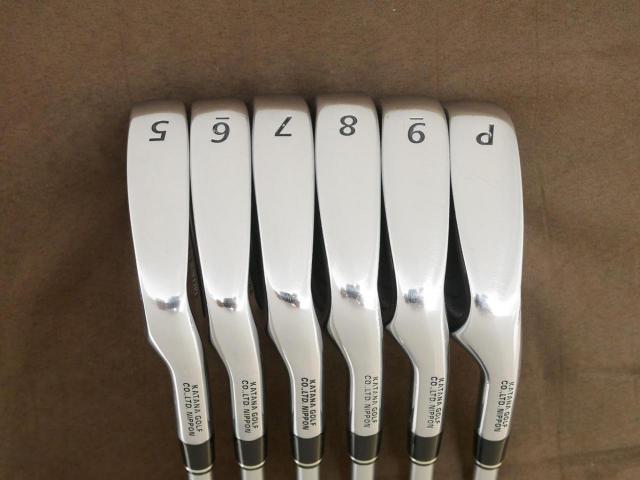 Iron set : Katana : ชุดเหล็ก Katana Voltio IV Model S Forged (ออกปี 2016) มีเหล็ก 5-Pw (6 ชิ้น) ก้านกราไฟต์ Fujikura Speeder 550 Flex R