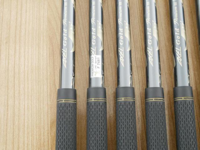 Iron set : Tsuruya : ชุดเหล็ก Tsuruya AXEL Gold Premium III (ออกปี 2019 ของใหม่ 6 หมื่นกว่าบาท หน้าเด้งสุดๆ ไกลสุดๆๆ) มีเหล็ก 7-Pw,Aw,As,Sw (7 ชิ้น) ก้านกราไฟต์ Flex R