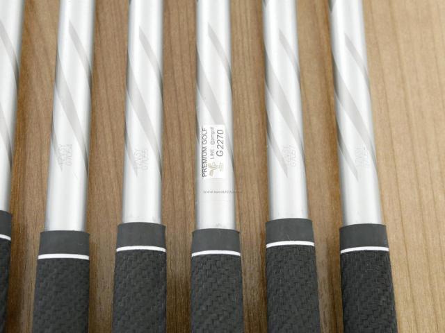 Iron set : Mizuno : ชุดเหล็ก Mizuno Pro 225 Forged (ปี 2023 นุ่ม แน่น ระยะดี) มีเหล็ก 5-Pw (6 ชิ้น) ก้านกราไฟต์ Fujikura MCI 80 Flex S