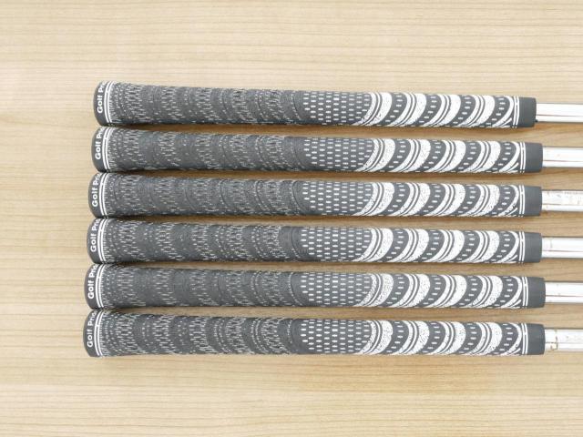 Iron set : Taylormade : ชุดเหล็ก Taylormade Stealth (ออกปี 2022 Japan Spec.) มีเหล็ก 6-Pw,Aw (6 ชิ้น) ก้านเหล็ก KBS Max MT 85 Flex S