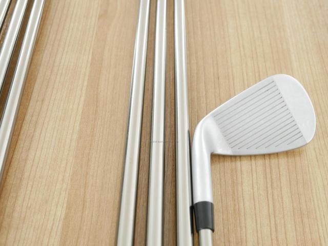 Iron set : Taylormade : ชุดเหล็ก Taylormade P790 (ตัวท้อปสุด ปี 2023 Japan Spec.) มีเหล็ก 5-Pw,Aw (7 ชิ้น) ก้านกราไฟต์ UST Mamiya ATTAS 10 Flex SX