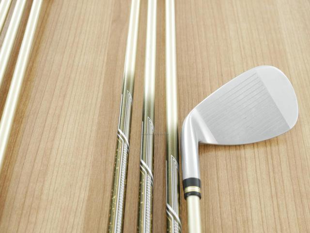 Iron set : Honma : **ก้าน 3 ดาว** ชุดเหล็ก Honma Beres 09 Forged (รุ่นล่าสุด ออกปี 2024 สวยมากๆ) มีเหล็ก 7-11,Aw,Sw (7 ชิ้น เทียบเท่า 6-Pw,Aw,Sw) ก้าน ARMRQ FX Light Flex R (3 ดาว)