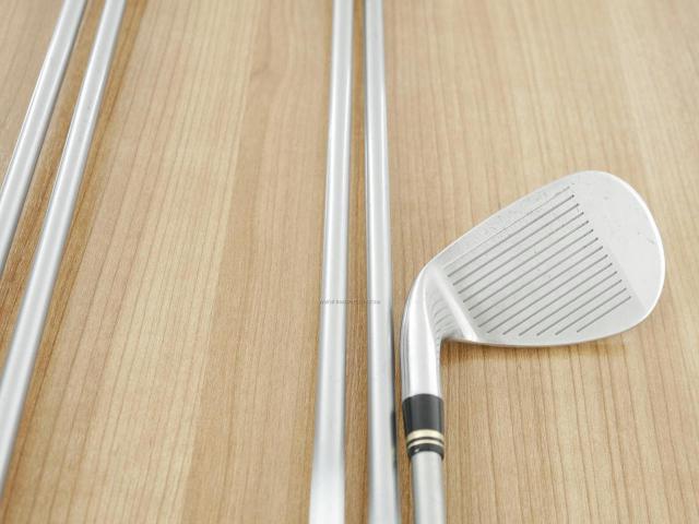 Iron set : Other Brand : ชุดเหล็ก Ryoma DSI (ตีง่ายมาก ไกลมากๆ หายากสุดๆ) มีเหล็ก 8-Pw,Aw,Sw (5 ชิ้น) ก้านตัวท็อป RYOMA BEYOND POWER IRON FLEX ∞