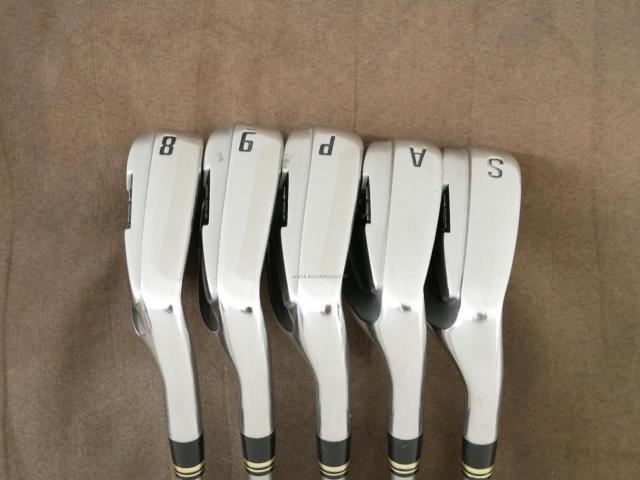 Iron set : Other Brand : ชุดเหล็ก Ryoma DSI (ตีง่ายมาก ไกลมากๆ หายากสุดๆ) มีเหล็ก 8-Pw,Aw,Sw (5 ชิ้น) ก้านตัวท็อป RYOMA BEYOND POWER IRON FLEX ∞