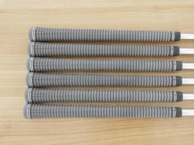 Iron set : Bridgestone : ชุดเหล็ก Bridgestone Tour B 201CB Forged (รุ่นปี 2021 นุ่ม แน่น คม) มีเหล็ก 5-Pw (6 ชิ้น) ก้านเหล็ก Shimada K'S 8001 Flex S