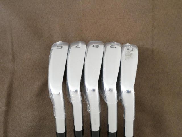 Iron set : Callaway : **ของใหม่ ยังไม่แกะพลาสติก** ชุดเหล็ก Callaway ELYTE (รุ่นล่าสุด ออกปี 2025 ตีง่ายมาก ไกล Japan Spec.) มีเหล็ก 6-Pw (5 ชิ้น) ก้านกราไฟต์ Fujikura VENTUS 5 Flex R