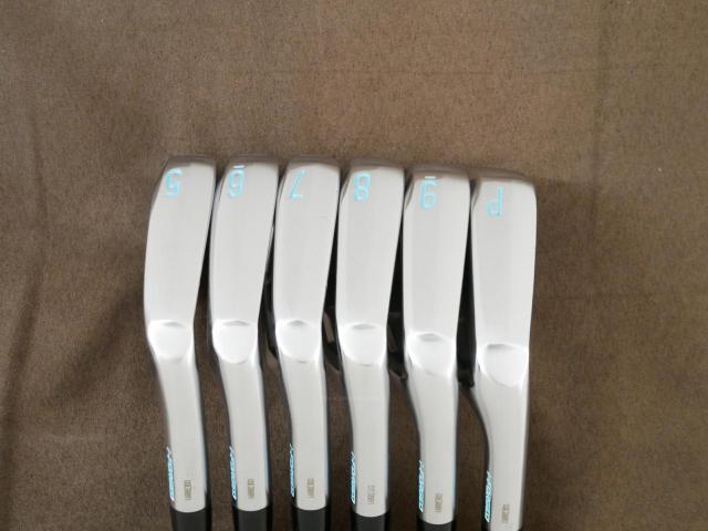 Iron set : Other Brand : ชุดเหล็ก Srixon ZXi7 i-Forged (ออกปี 2024) มีเหล็ก 5-Pw (6 ชิ้น) ก้านกราไฟต์ Fujikura TRAVIL 85 Flex S