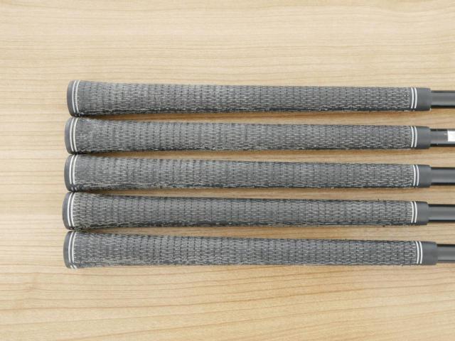 Iron set : Maruman : ชุดเหล็กกระเทย Maruman Shuttle i3000x มีเหล็ก 7-Pw,Sw (5 ชิ้น) ก้านกราไฟต์ Flex R 