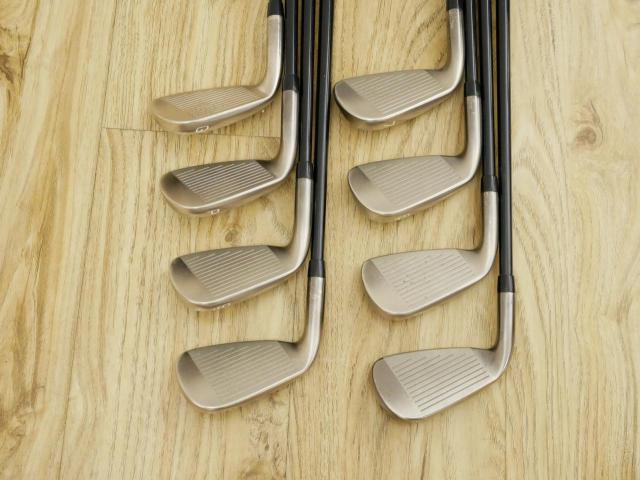 Iron set : Mizuno : ชุดเหล็ก Mizuno JPX EZ Forged (ใบใหญ่ ตีง่าย) มีเหล็ก 4-Pw,Aw (8 ชิ้น) ก้านกราไฟต์ OROCHI Flex S