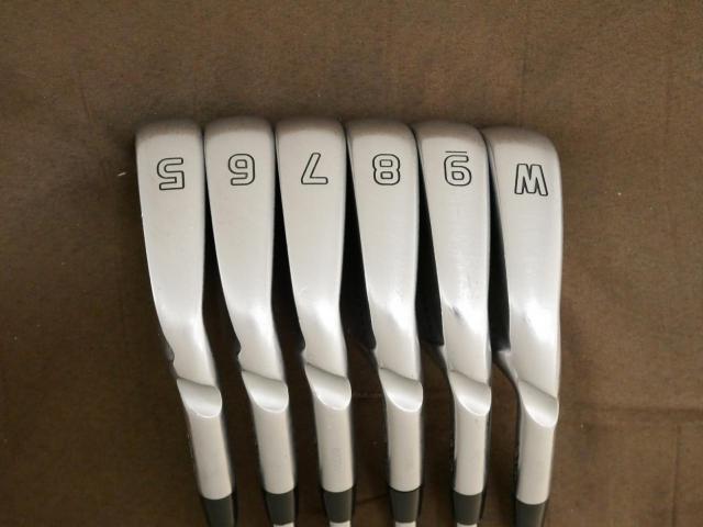 Iron set : Ping : ชุดเหล็ก Ping i500 (รุ่นปี 2019) มีเหล็ก 5-Pw (6 ชิ้น) ก้านเหล็ก Dynamic Gold 105 S200