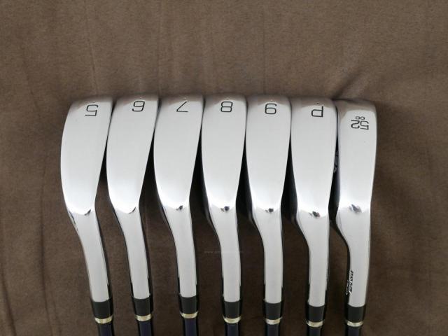 Iron set : Mizuno : ชุดเหล็ก Mizuno JPX EIII Hot Metal (รุ่นท้อป หน้าเด้ง ตีไกล) มีเหล็ก 5-Pw,52 (7 ชิ้น) ก้านกราไฟต์ Flex R