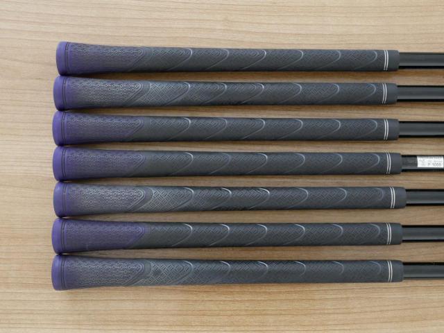 Iron set : Mizuno : ชุดเหล็ก Mizuno JPX EIII Hot Metal (รุ่นท้อป หน้าเด้ง ตีไกล) มีเหล็ก 5-Pw,52 (7 ชิ้น) ก้านกราไฟต์ Flex R