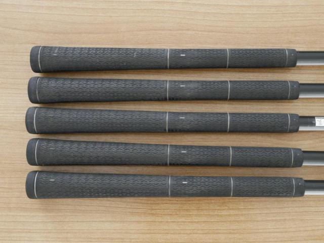 Iron set : PRGR : ชุดเหล็กกระเทย PRGR Egg II (ตีง่ายและไกลมาก)  มีเหล็ก 6-Pw (5 ชิ้น) ก้านกราไฟต์ Flex SR (M-40)