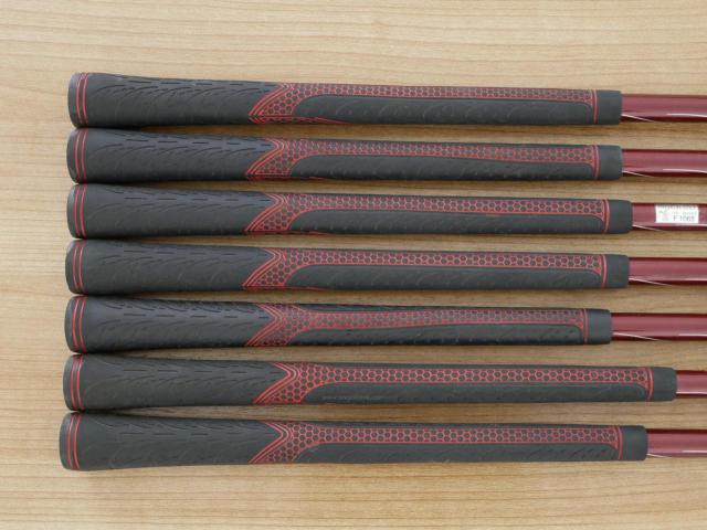 Iron set : XXIO : ชุดเหล็ก XXIO 10 Red (ปี 2019 ตีง่ายมากๆ ไกลมากๆ) มีเหล็ก 6-Pw,Aw,Sw (7 ชิ้น) ก้านกราไฟต์ MP1000 Flex S