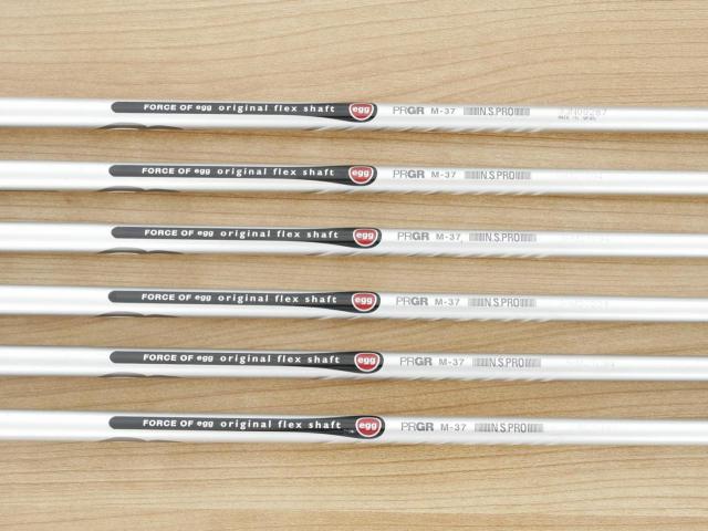 Iron set : PRGR : ชุดเหล็กกระเทย PRGR New Egg Iron (ปี 2017 ตีง่ายและไกลมาก) มีเหล็ก 6-Pw,Aw (6 ชิ้น) ก้านกราไฟต์ M-37 Flex R