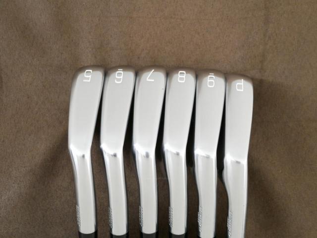 Iron set : Mizuno : ชุดเหล็ก Mizuno Pro 245 Forged (ปี 2024 นุ่ม แน่น ระยะดี) มีเหล็ก 5-Pw (6 ชิ้น) ก้านเหล็ก Dynamic Gold S200