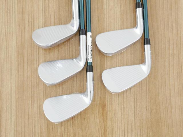 Iron set : Callaway : **ของใหม่ ยังไม่แกะพลาสติก** ชุดเหล็ก Callaway ELYTE (ออกปี 2025 ตีง่ายมาก ไกล Japan Spec.) มีเหล็ก 6-Pw (5 ชิ้น) ก้านกราไฟต์ Fujikura VENTUS 5 Flex R