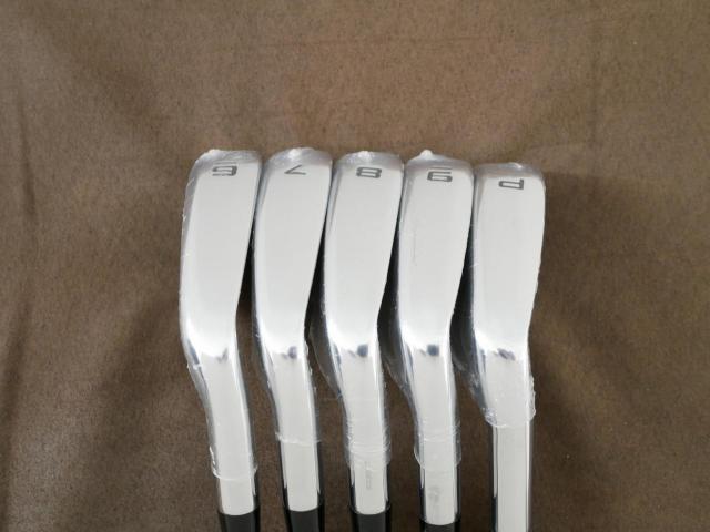 Iron set : Callaway : **ของใหม่ ยังไม่แกะพลาสติก** ชุดเหล็ก Callaway ELYTE (ออกปี 2025 ตีง่ายมาก ไกล Japan Spec.) มีเหล็ก 6-Pw (5 ชิ้น) ก้านกราไฟต์ Fujikura VENTUS 5 Flex R