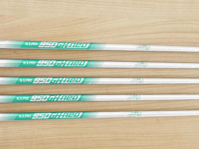 Iron set : Callaway : **ของใหม่ ยังไม่แกะพลาสติก** ชุดเหล็ก Callaway ELYTE (ออกปี 2025 ตีง่ายมาก ไกล Japan Spec.) มีเหล็ก 6-Pw (5 ชิ้น) ก้านเหล็ก NS Pro 950 NEO Flex S