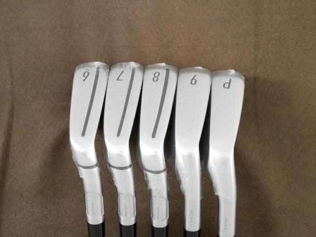 Iron set : Taylormade : **ของใหม่ ยังไม่แกะพลาสติก** ชุดเหล็ก Taylormade Qi (ออกปี 2024 Japan Spec.) มีเหล็ก 6-Pw (5 ชิ้น) ก้านกราไฟต์ Mitsubishi Diamana TM60 Flex S