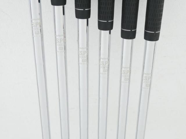 Iron set : Taylormade : ชุดเหล็ก Taylormade SLDR มีเหล็ก 5-Pw (6 ชิ้น) ก้านเหล็ก NS Pro 930 Flex R