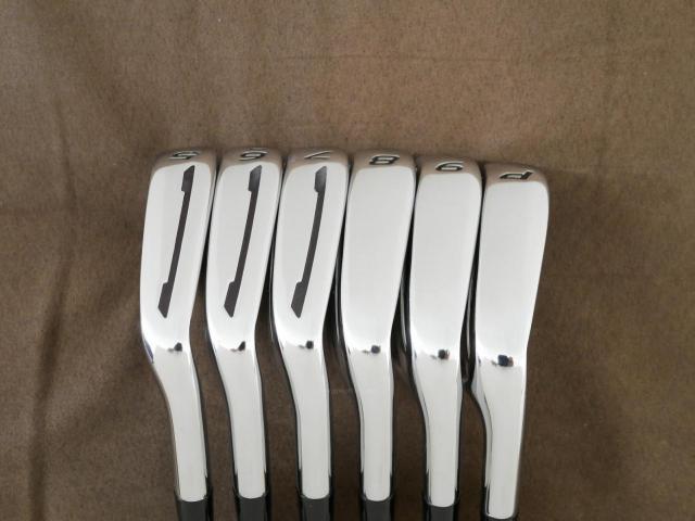 Iron set : Taylormade : ชุดเหล็ก Taylormade SLDR มีเหล็ก 5-Pw (6 ชิ้น) ก้านเหล็ก NS Pro 930 Flex R