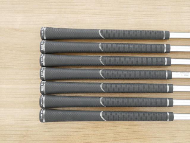 Iron set : Honma : ชุดเหล็ก Honma Tour World TR21X (ออกปี 2021 ตีง่าย ไกล) มีเหล็ก 5-11 (7 ชิ้น) ก้านเหล็ก NS Pro 950 NEO Flex R