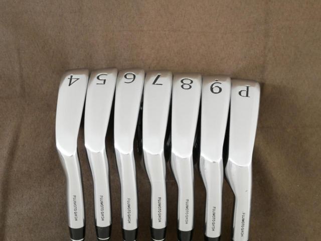 Iron set : Other Brand : ชุดเหล็ก Fujimoto FG Believer Forged (นุ่ม แน่นมากๆๆ หายาก High End สุดๆ) มีเหล็ก 4-Pw (7 ชิ้น) ก้านกราไฟต์ Mitsubishi OTI 100 Flex X