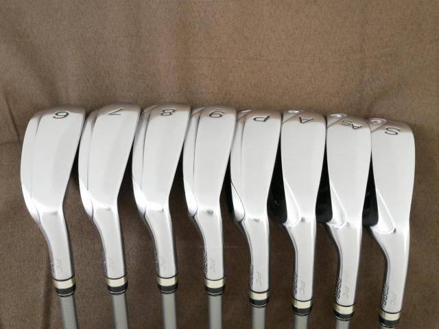 Iron set : PRGR : ชุดเหล็กกระเทย PRGR Egg PC (รุ่นปี 2019 ตีง่ายและไกลมากๆ โกงสุดๆ) มีเหล็ก 6-Pw,Aw,As,Sw (8 ชิ้น) ก้านกราไฟต์ M-35 Flex R2