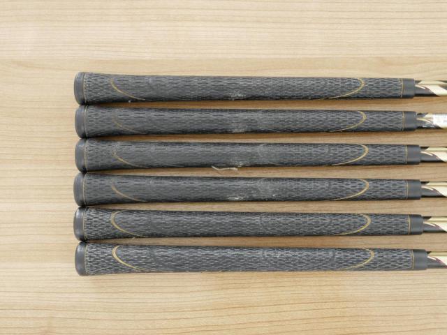 Iron set : Honma : ชุดเหล็ก Honma Beres MG700 Forged มีเหล็ก 7-11,Sw (6 ชิ้น ระยะเทียบเท่า 6-Pw,Sw) ก้าน ARMRQ UD45 Flex R (2 ดาว)