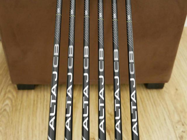 Iron set : Ping : ชุดเหล็ก Ping G430 (รุ่นล่าสุด ออกปี 2022 Japan Spec. ใบใหญ่ ง่าย ไกล) มีเหล็ก 6-W,45 (6 ชิ้น) ก้านกราไฟต์ Ping Alta J CB Flex SR