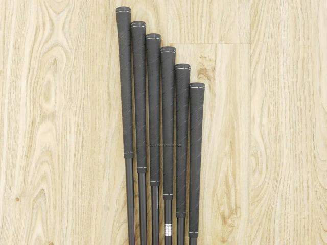 Iron set : Taylormade : ชุดเหล็ก Taylormade r5 XL มีเหล็ก 5-Pw (6 ชิ้น) ก้านกราไฟต์ Flex R
