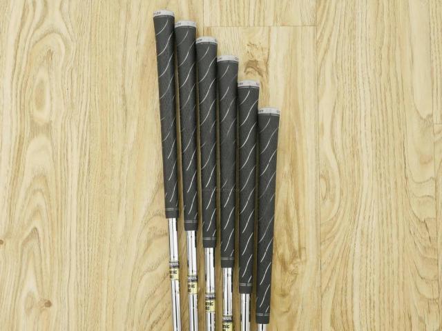 Iron set : Callaway : **มีตำหนิ** ชุดเหล็ก Callaway Collection (ตีง่าย ไกล Japan Spec) มีเหล็ก 5-Pw (6 ชิ้น) ก้านเหล็ก Dynamic Gold S200