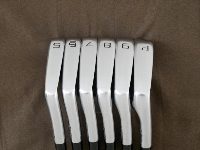 Iron set : Taylormade : ชุดเหล็ก Taylormade P7MC Forged (ซีรี่ย์ท้อปสุด ออกปี 2021) มีเหล็ก 5-Pw (6 ชิ้น) ก้านเหล็ก Dynamic Gold EX Weight Lock Tour Issue S200