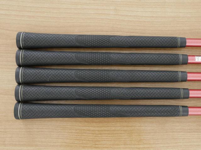 Iron set : Katana : ชุดเหล็ก Katana Sword IZU Max TG (ตีง่าย หน้าเด้ง) มีเหล็ก 7-Pw,Aw (5 ชิ้น) ก้านกราไฟต์ Fujikura Speeder 589 Flex R