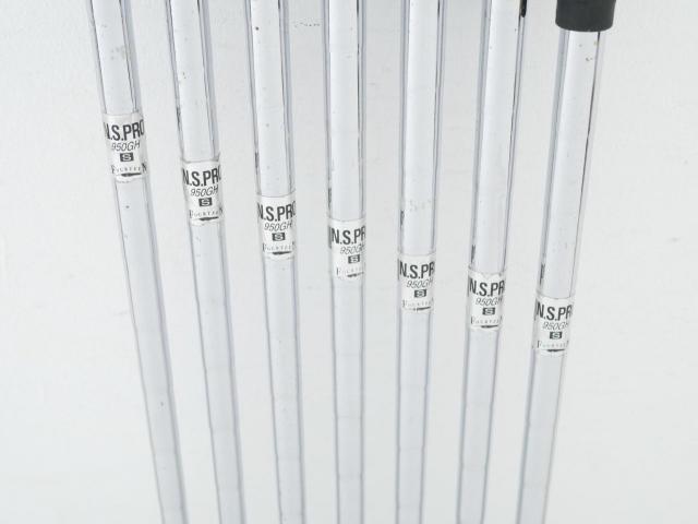 Iron set : Fourteen : ชุดเหล็ก Fourteen TC-550 มีเหล็ก 4-Pw (7 ชิ้น) ก้านเหล็ก NS Pro 950 Flex S