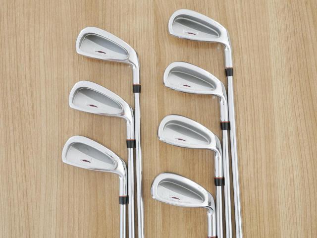 Iron set : Fourteen : ชุดเหล็ก Fourteen TC-550 มีเหล็ก 4-Pw (7 ชิ้น) ก้านเหล็ก NS Pro 950 Flex S