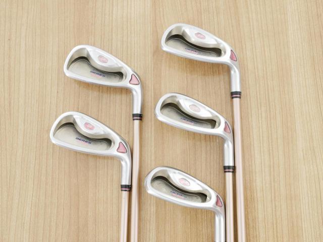 Lady club : All : **ขาดเหล็ก 8** ชุดเหล็ก Honma Beres ML502 (ตีง่าย เบา ไกล) มีเหล็ก 7-11,Sw (5 ชิ้น) ก้านกราไฟต์ ARMRQ UD40 FLex L (2 ดาว)