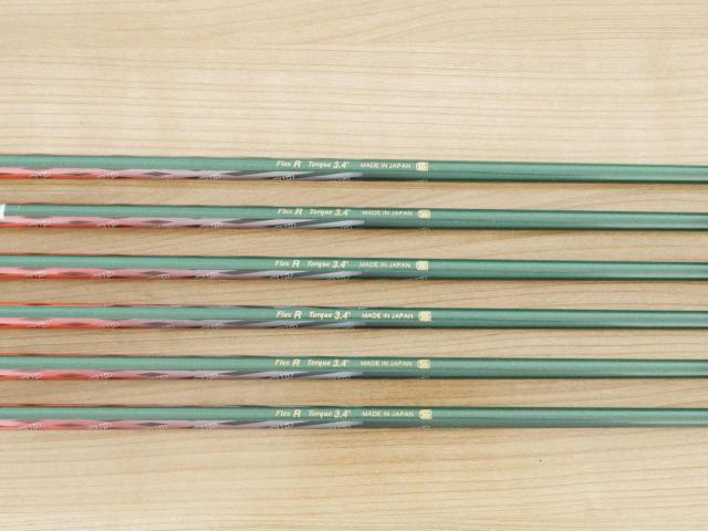 Iron set : Other Brand : ชุดเหล็ก ENA SP (ตีง่าย เบา สบาย) มีเหล็ก 7-Pw,Aw,Sw (6 ชิ้น) ก้านกราไฟต์ Flex R